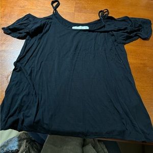 Abercrombie & Fitch super cute. Open shoulder T-shirt